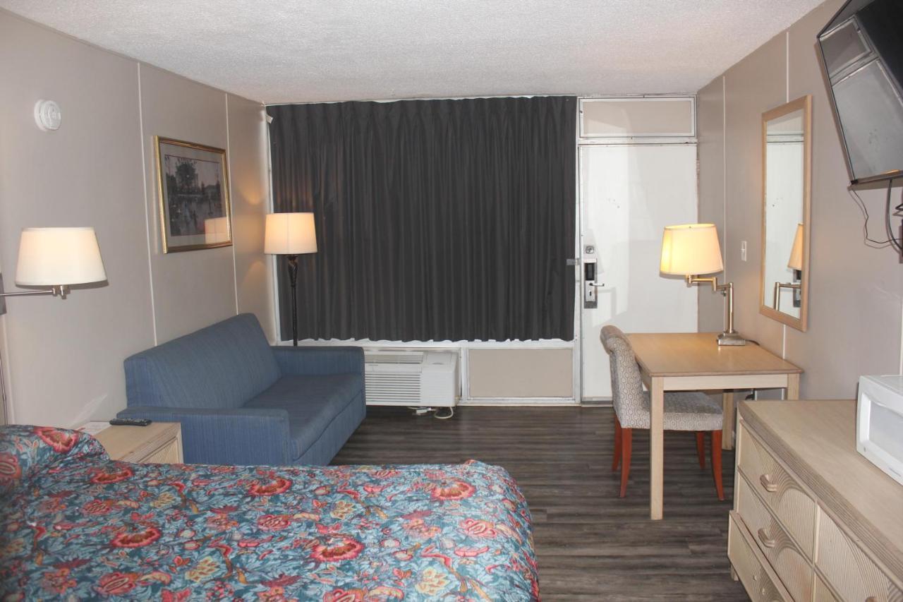 Red Carpet Inn - Louisville Dış mekan fotoğraf